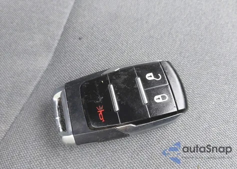 2019 Ram 2500 Big Horn 4X4 8' Box from USA, damaged, VIN 3C6UR5JL2KG689168